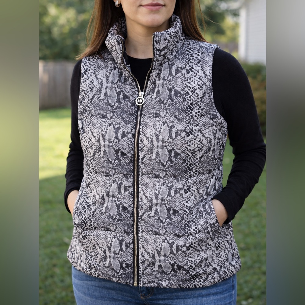 MICHAEL Michael Kors Snakeskin Print Puffer Vest – Women’s Size M